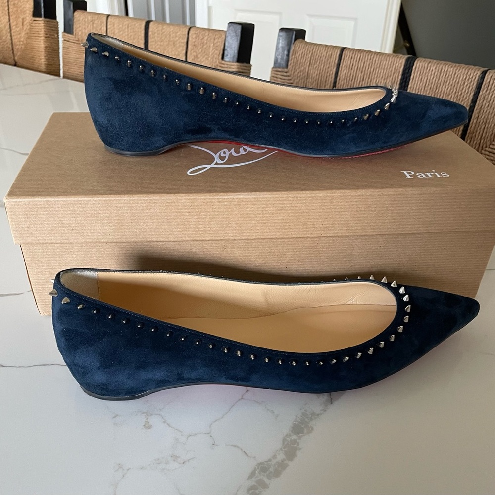 Christian Louboutin Anjalina Flat Veau Velours Maine/ Silver 38.5!